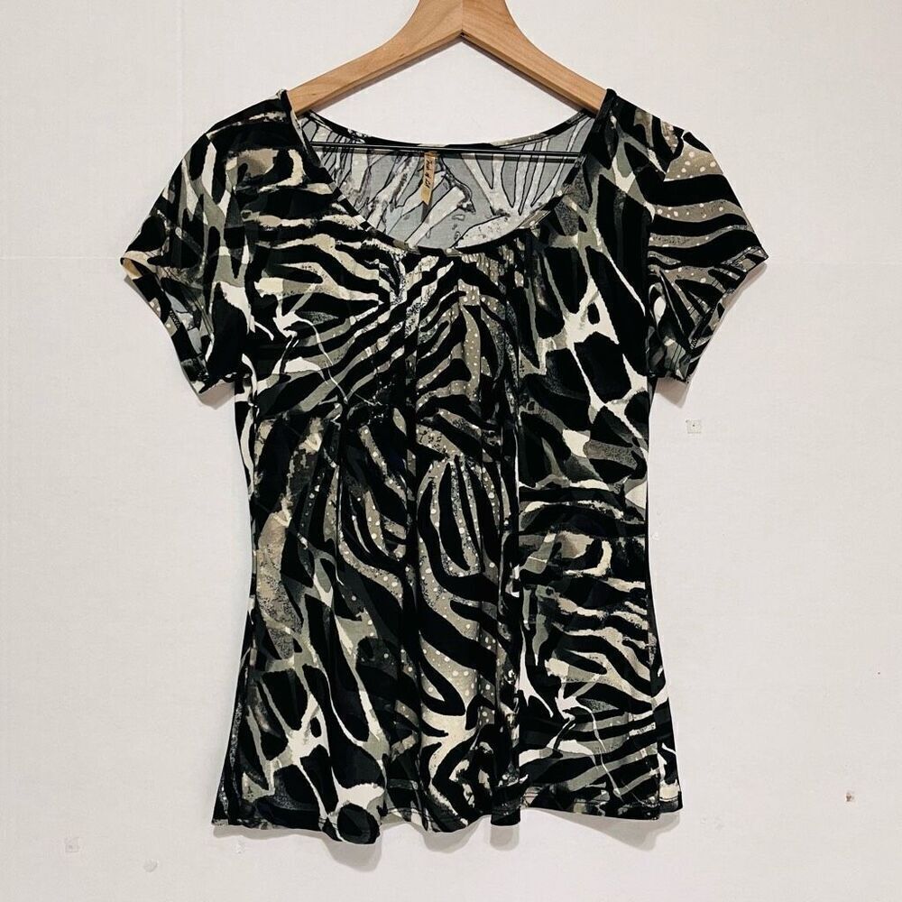 Fresh Of La Short Sleeve Blouse   Sz L